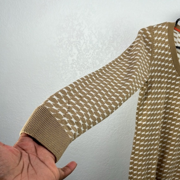 Banana Republic Women’s Tan Houndstooth Sweater Size S Career Business Chic - Picture 5 of 9